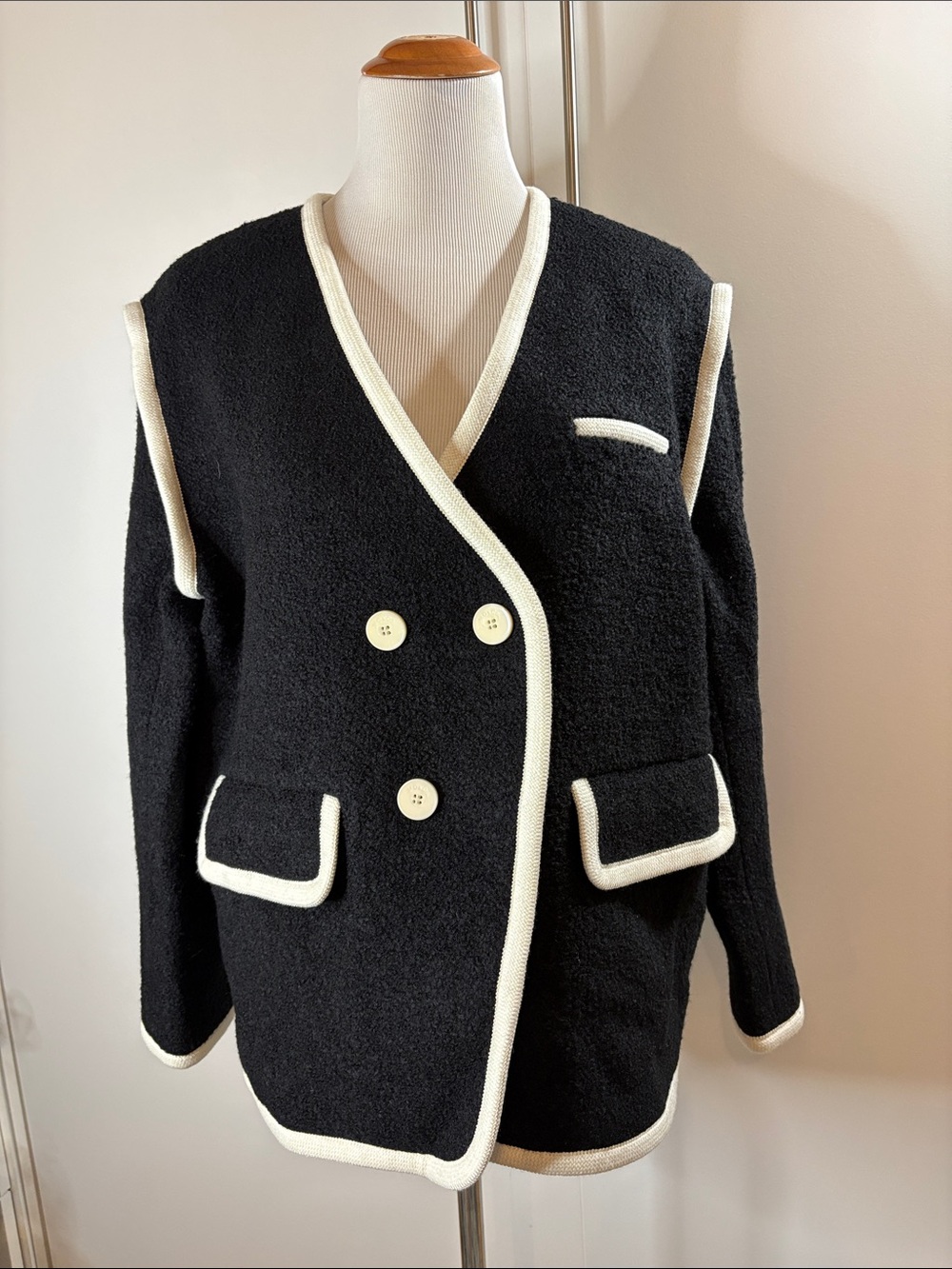 MO&Co Black & Ivory Contrast-Trim Double-Breasted Bouclé Jacket